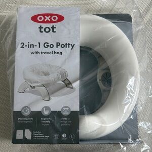 Oxo Tot 2-in-1 Go Potty  - White and Gray